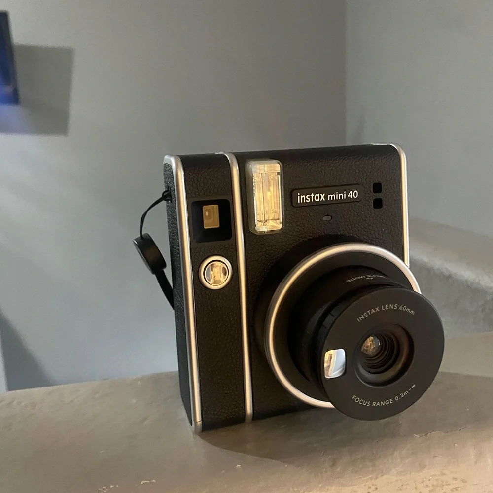 Fujifilm Instax Mini 40 Instant Camera - Black